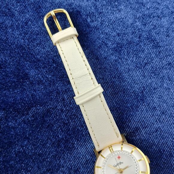 Hana Quartz Ladies Analog Wrist Watch white band numberless face needs battery - Picture 4 of 9